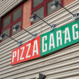 Pizza Garage Extérieur