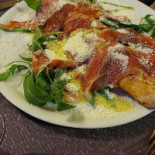 Pizza Gallery food