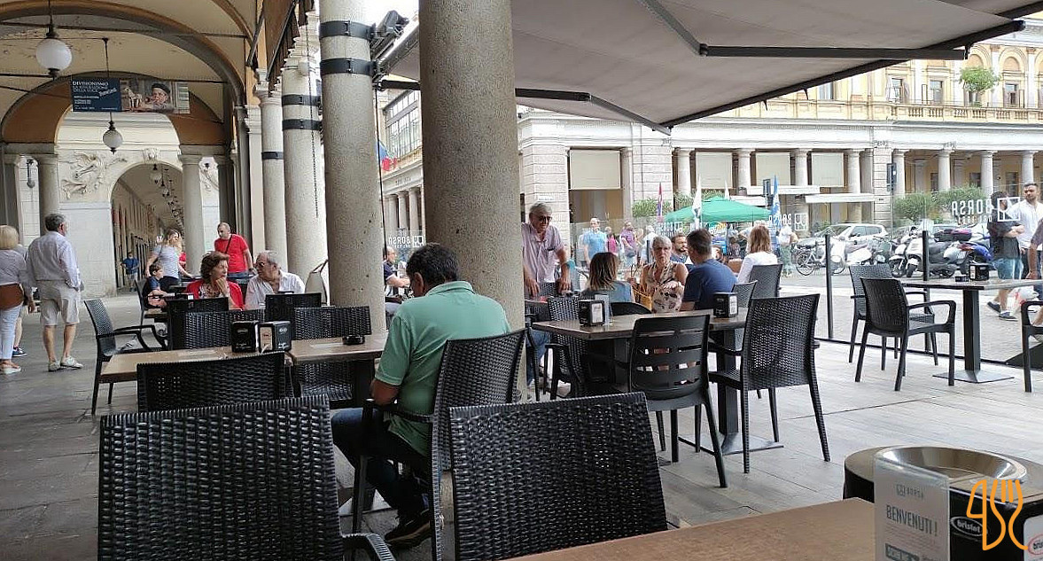 Caffè Borsa Extérieur