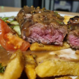 Boccon Divino food
