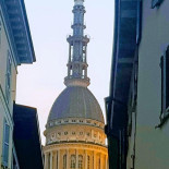 Brace Exterior