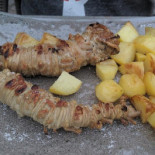 Su Nugoresu Nourriture