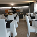 Syntesi À l'intérieur
