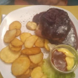Caponord Risto Pub food