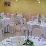 Giovanni Junior inside