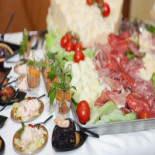 Giovanni Junior food