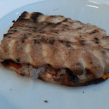 /pizzeria Napoli è food