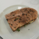 /pizzeria Napoli è food