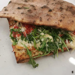 /pizzeria Napoli è food