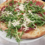 /pizzeria Napoli è food