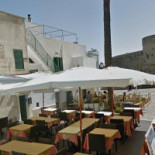 Castello Extérieur