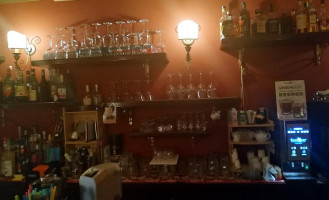 Parisi Cafè inside