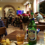Del Salaria inside