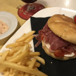 Tortugas Pub Comida