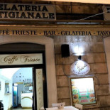 Caffe Trieste À l'intérieur