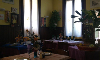 I Tre Moschettieri inside