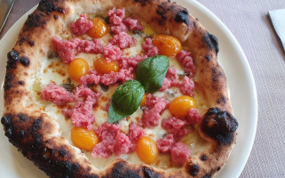 Pizzeria Maxim food