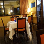 Pizzeria Maxim inside