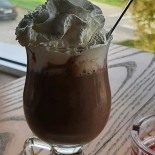 Central Park Caffè drink