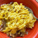 Pastasuta Comida