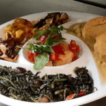 La Bella Idrusa Comida