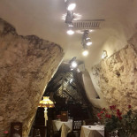 La Reggia inside
