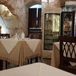 La Reggia inside