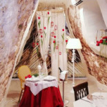 La Reggia inside