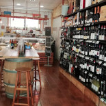 A' Putìa Panini E Vini À l'intérieur