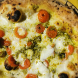 Elvy’s Neapolitan Pizza Nourriture
