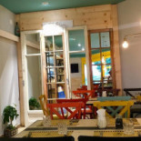 Gnhamburger À l'intérieur