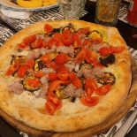 Bites food