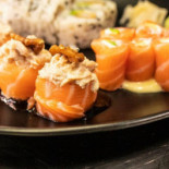 Zanga Sushi food