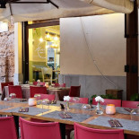 A'nìca Pizza Gourmet inside
