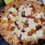 Mani In Pasta Cibo