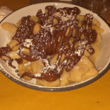 Mani In Pasta Cibo