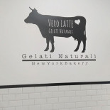 Vero Latte Logo