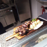 Angus Braceria E Wine Nourriture