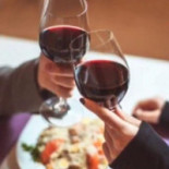 Angus Braceria E Wine Bebida