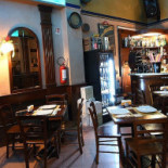 Mastiff Pub Dentro
