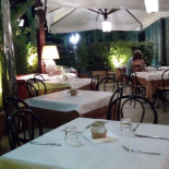 Al Melograno À l'intérieur