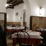 Al Melograno À l'intérieur