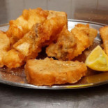 Mama Lake food