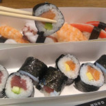 Noodles&sushi Comida