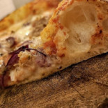 Elvy’s Neapolitan Pizza Nourriture