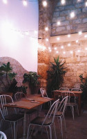 Atipico inside