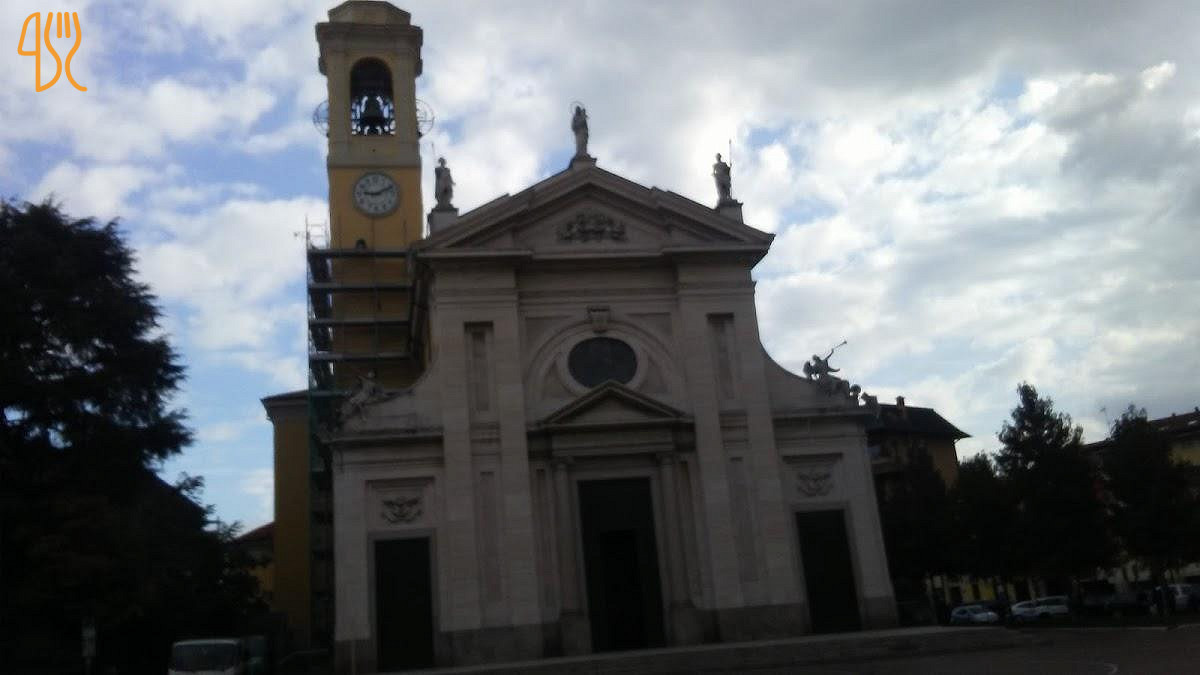 Symposion Exterior