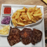 Grilland Nourriture