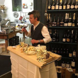 Aristeo À l'intérieur