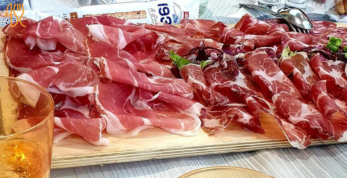 Al Faro Comida